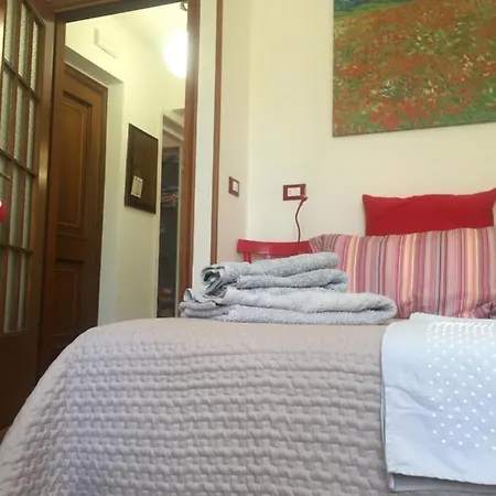 A Casa Di Elena Bed & Breakfast Finale Ligure