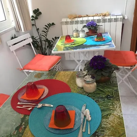 A Casa Di Elena Couette-café