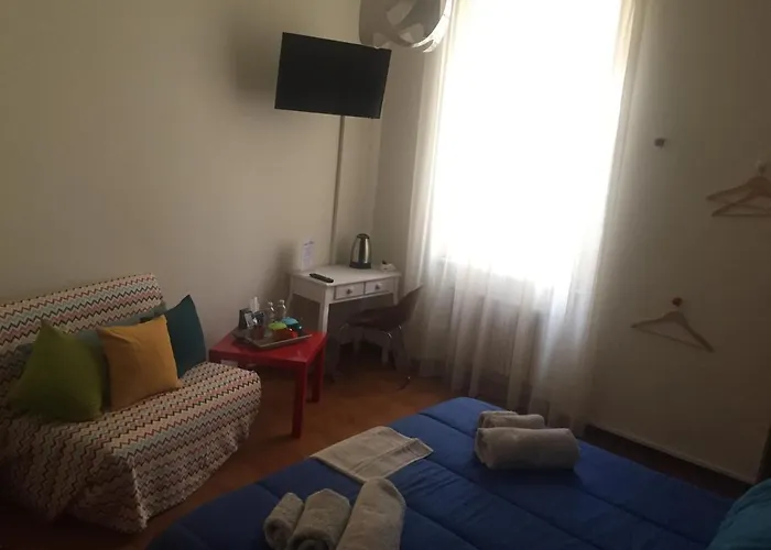 A Casa Di Elena Bed & Breakfast Finale Ligure