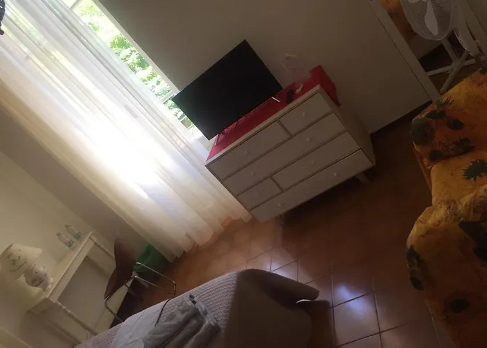 Bed & Breakfast A Casa Di Elena Finale Ligure